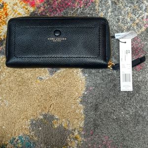 BRAND NEW GENUINE WOMENS MARC JACOBS BLACK WALLET
